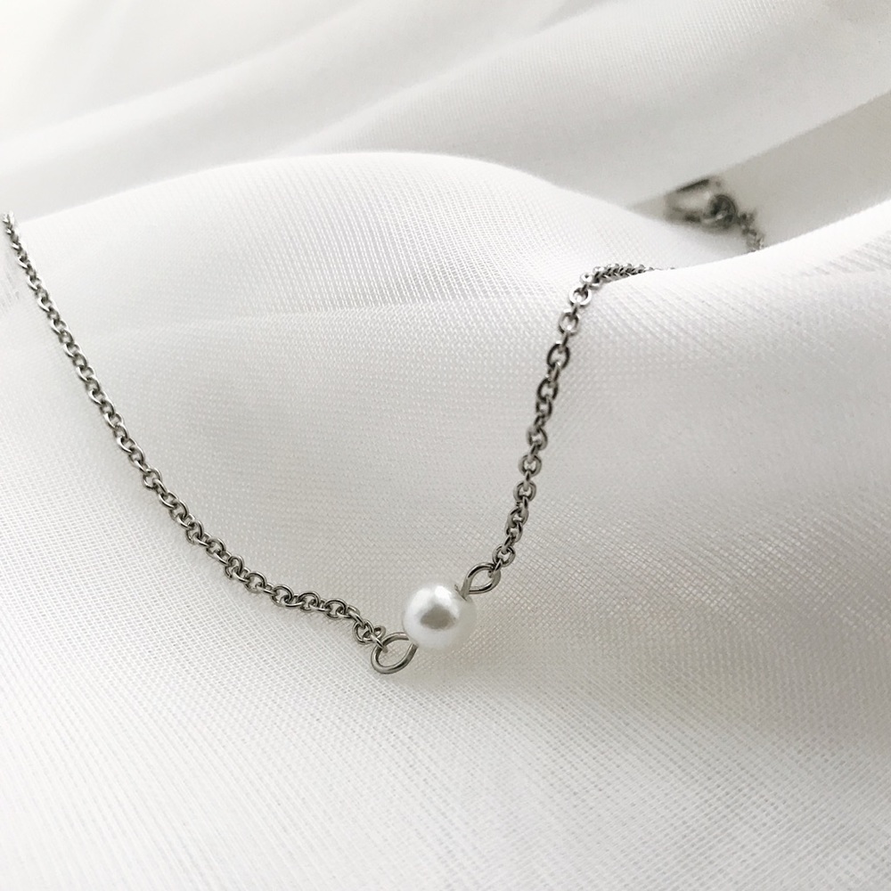 Pearl Silver Bracelet 9”